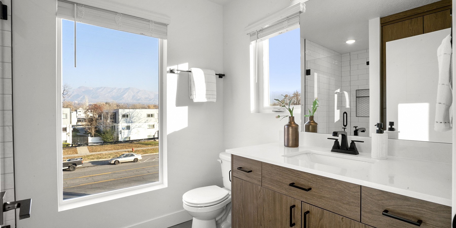 726 South 300 East, Unit 8, Salt Lake City, UT 84111