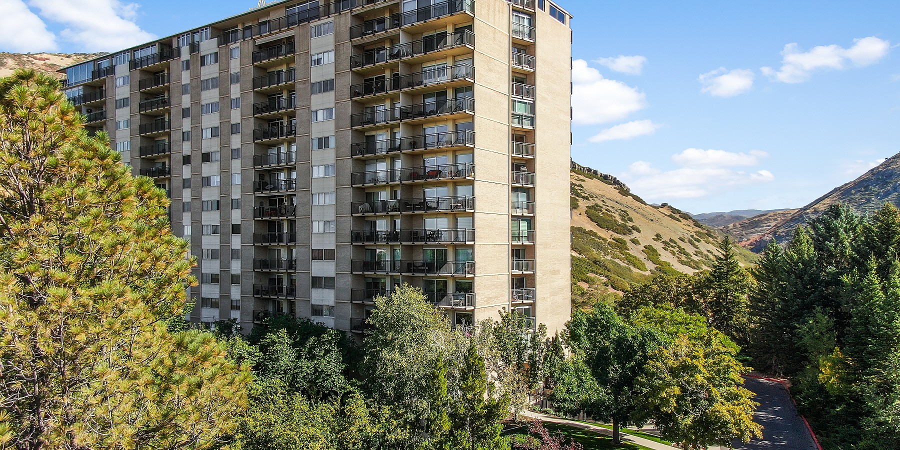 875 S. Donner Way, Unit 601, Salt Lake City, UT 84108