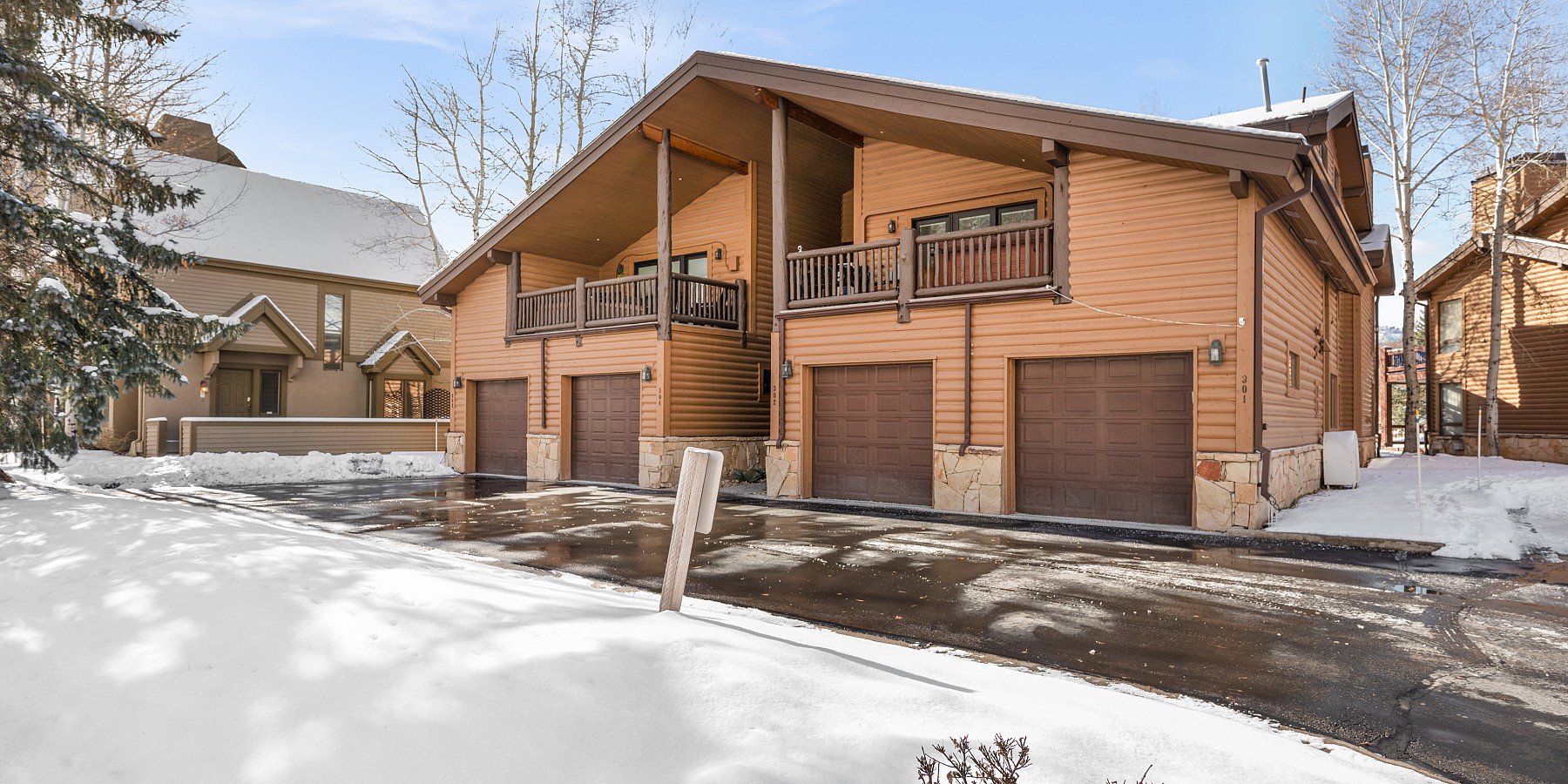 2305 Queen Esther Drive, Unit 303, IPark City, UT 84060