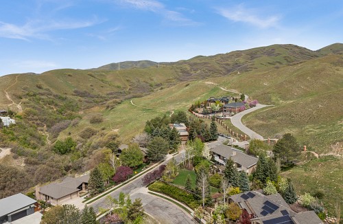 626 N. Perry's Hollow Road, Salt Lake City, UT 84103