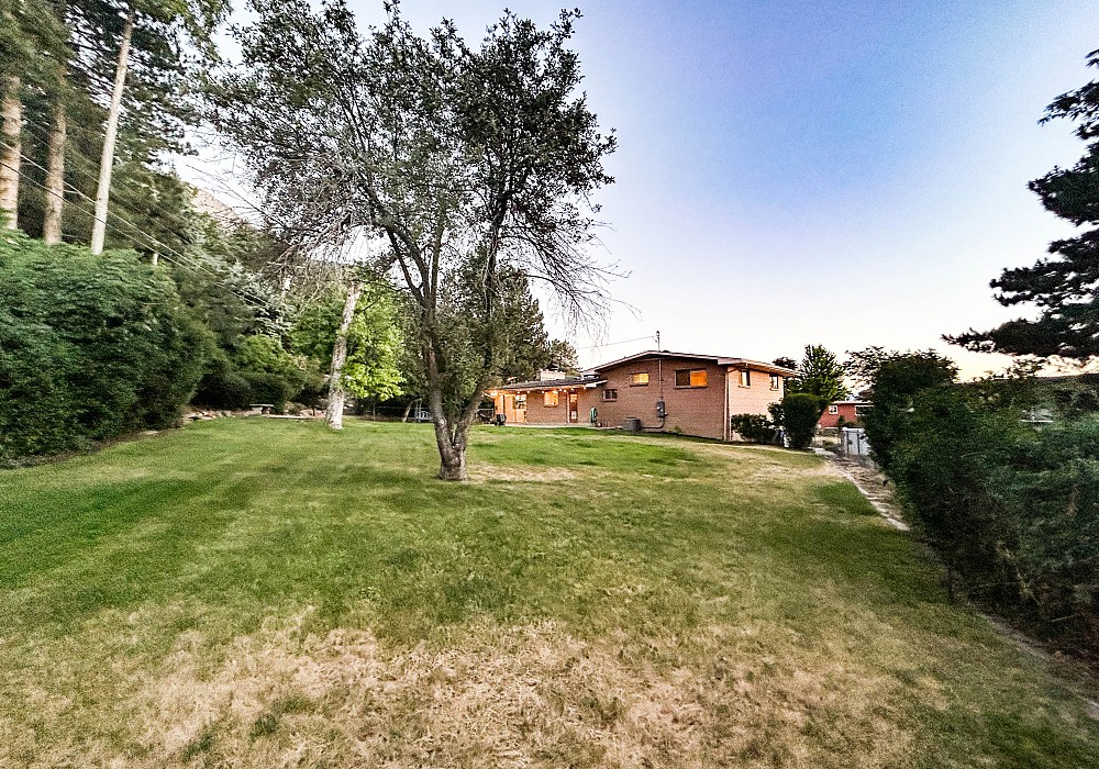 4315 S. Spruce Circle, Salt Lake City, UT 84124