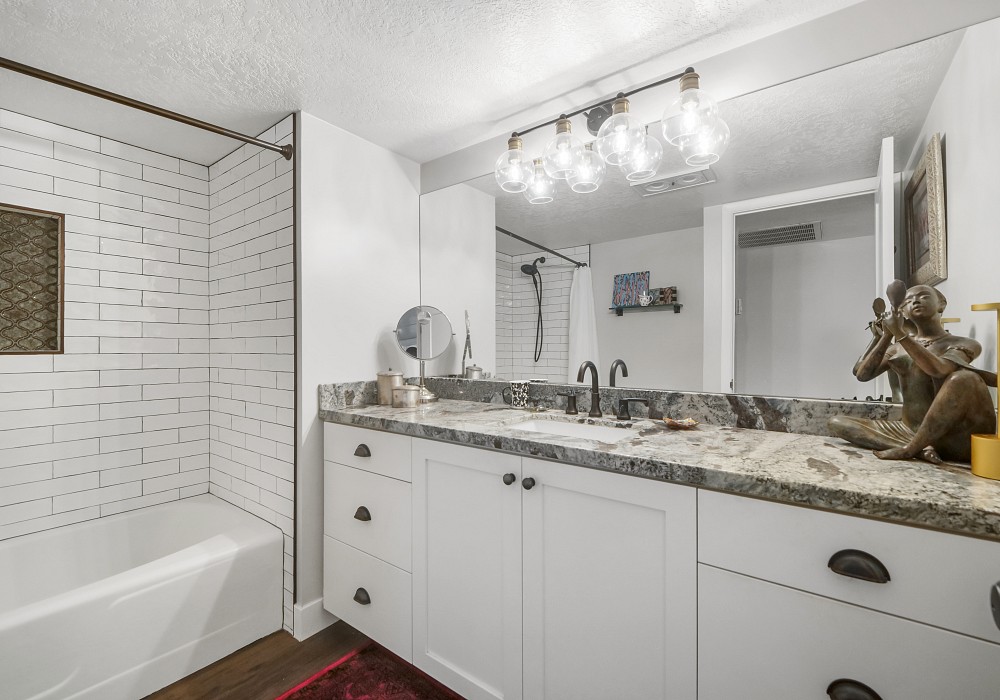 875 S. Donner Way, Unit 601, Salt Lake City, UT 84108